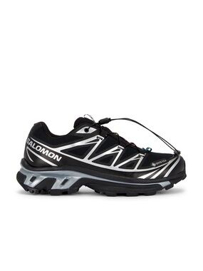Salomon XT-6 GTX Sneaker in Black & Silver